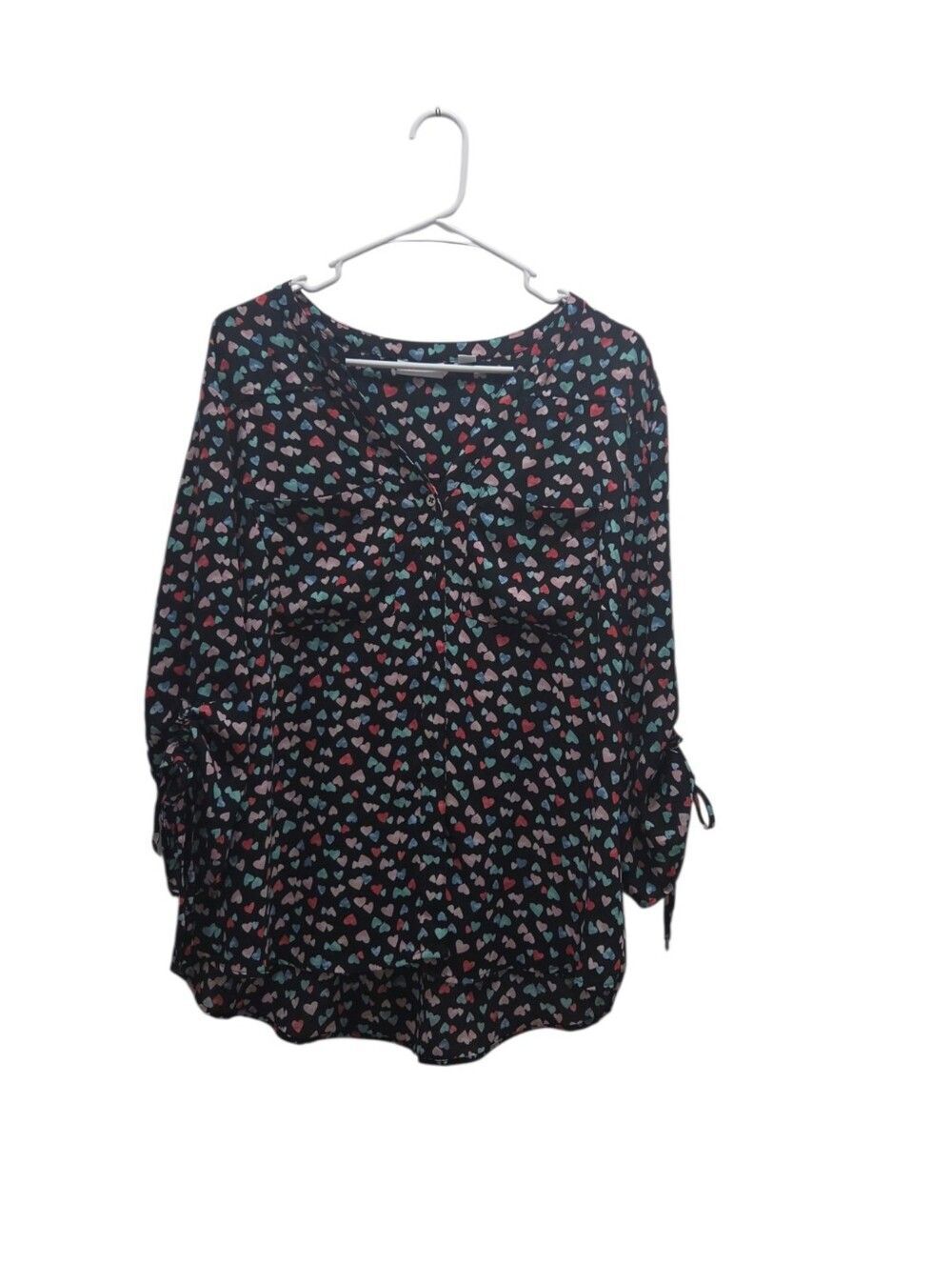 New York & Company Heart Print Roll Tab Blouse XL Black Button Front Valentine